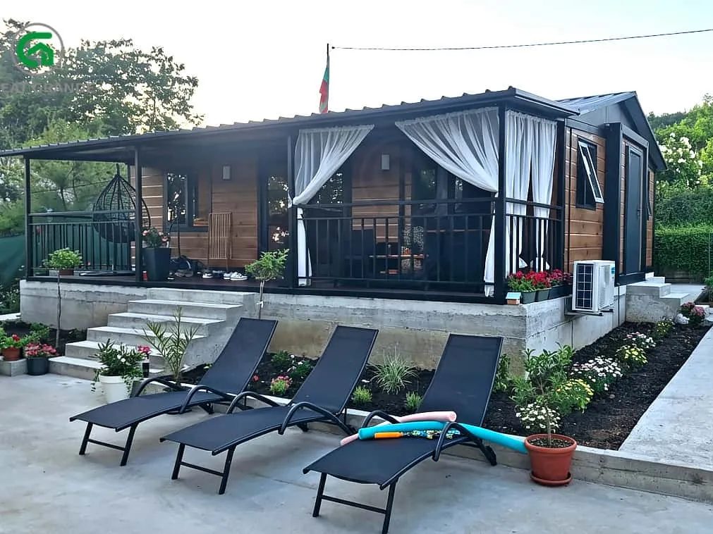 A 30 ft two-bedroom for a Black Sea guesthouse